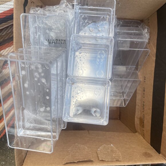 Clear Plastic Containers - Picture 3 of 3